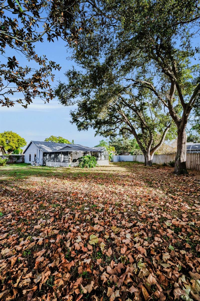 Image 46 of 51 For 2733 Nicole Circle