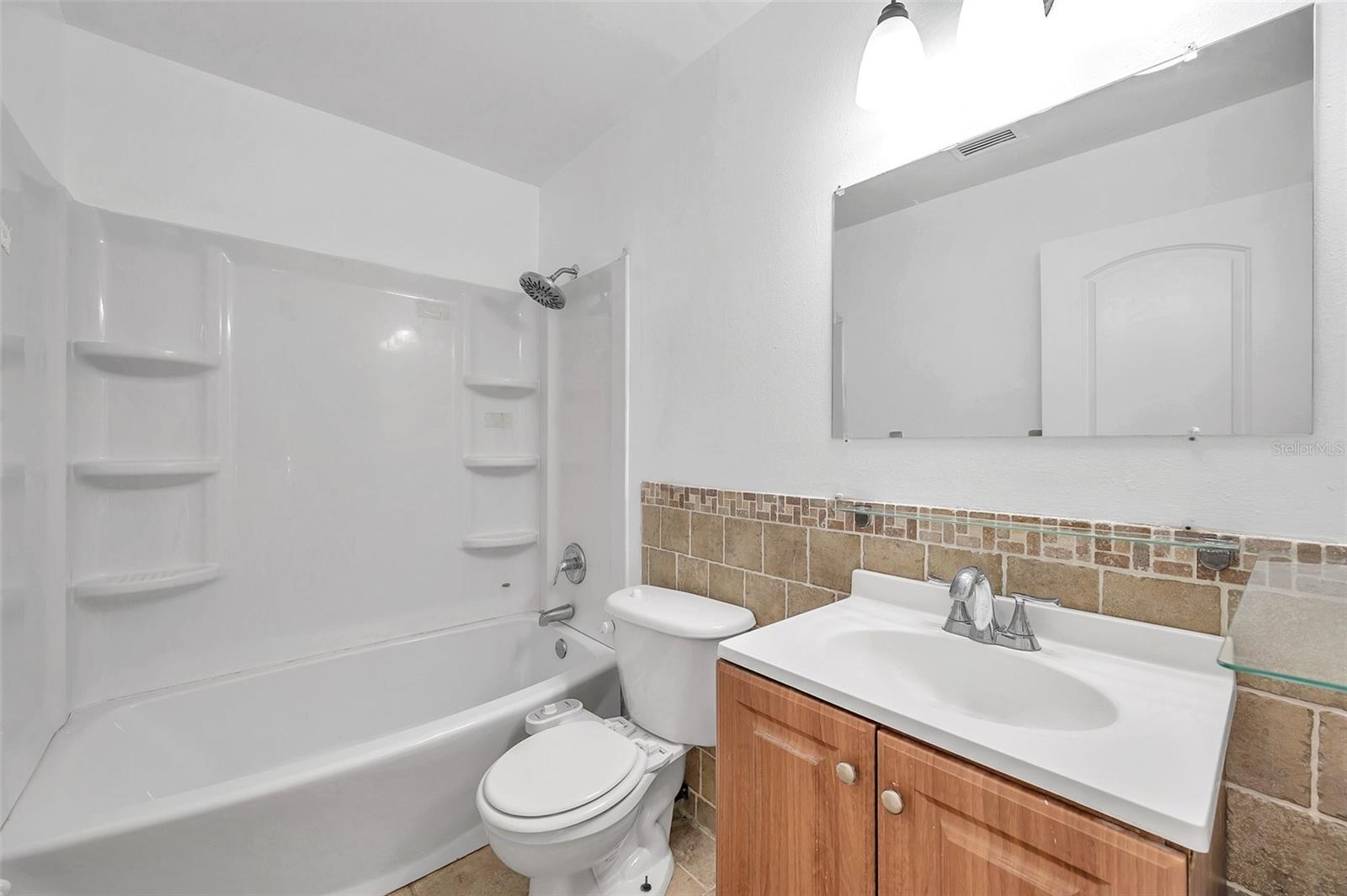 Image 34 of 64 For 1520 Windmill Pointe Road