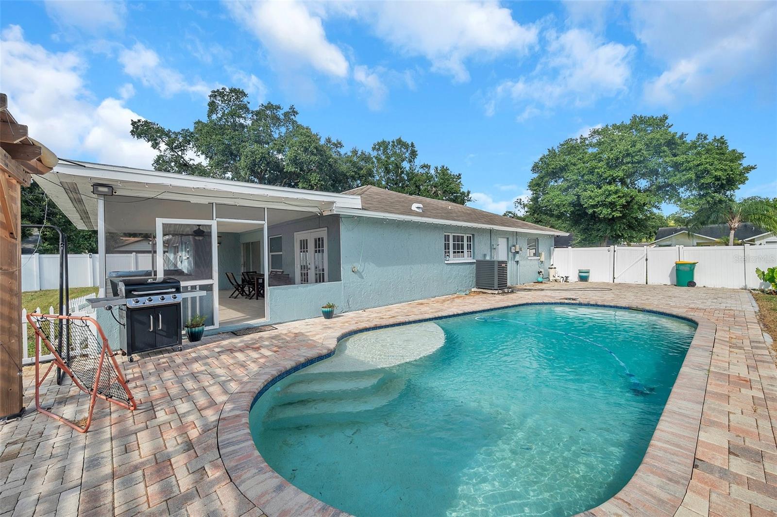 Image 47 of 64 For 1520 Windmill Pointe Road