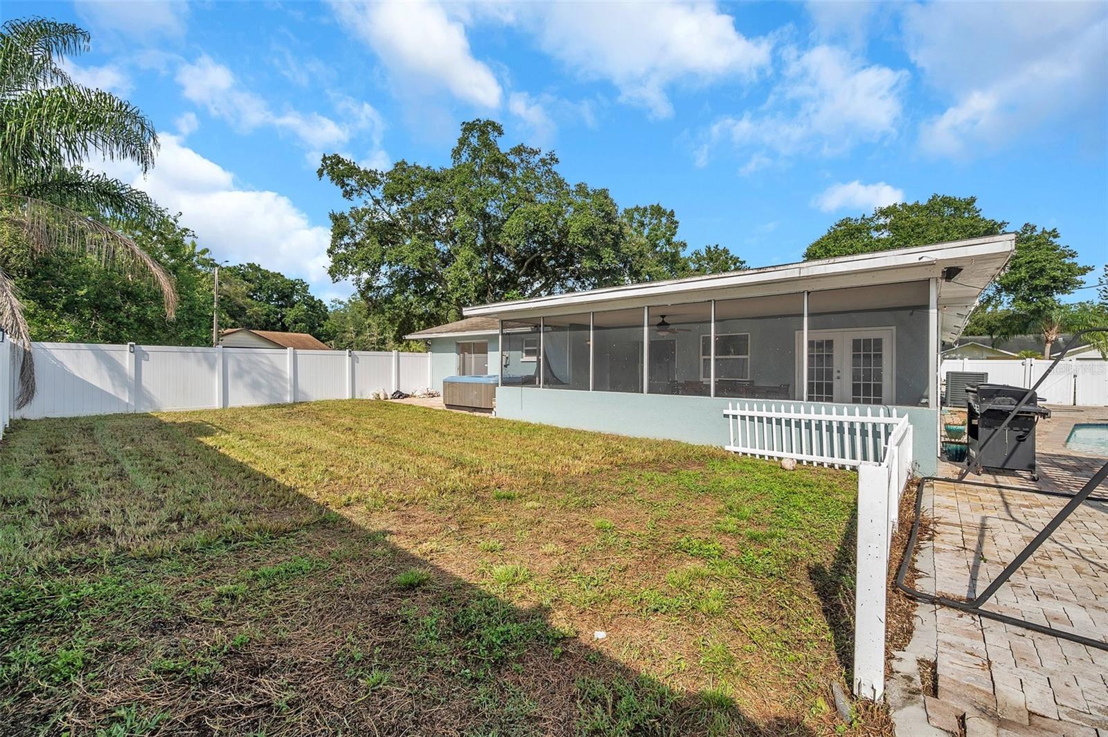 Image 51 of 64 For 1520 Windmill Pointe Road