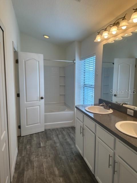 Image 6 of 12 For 16517 Kingletridge Avenue