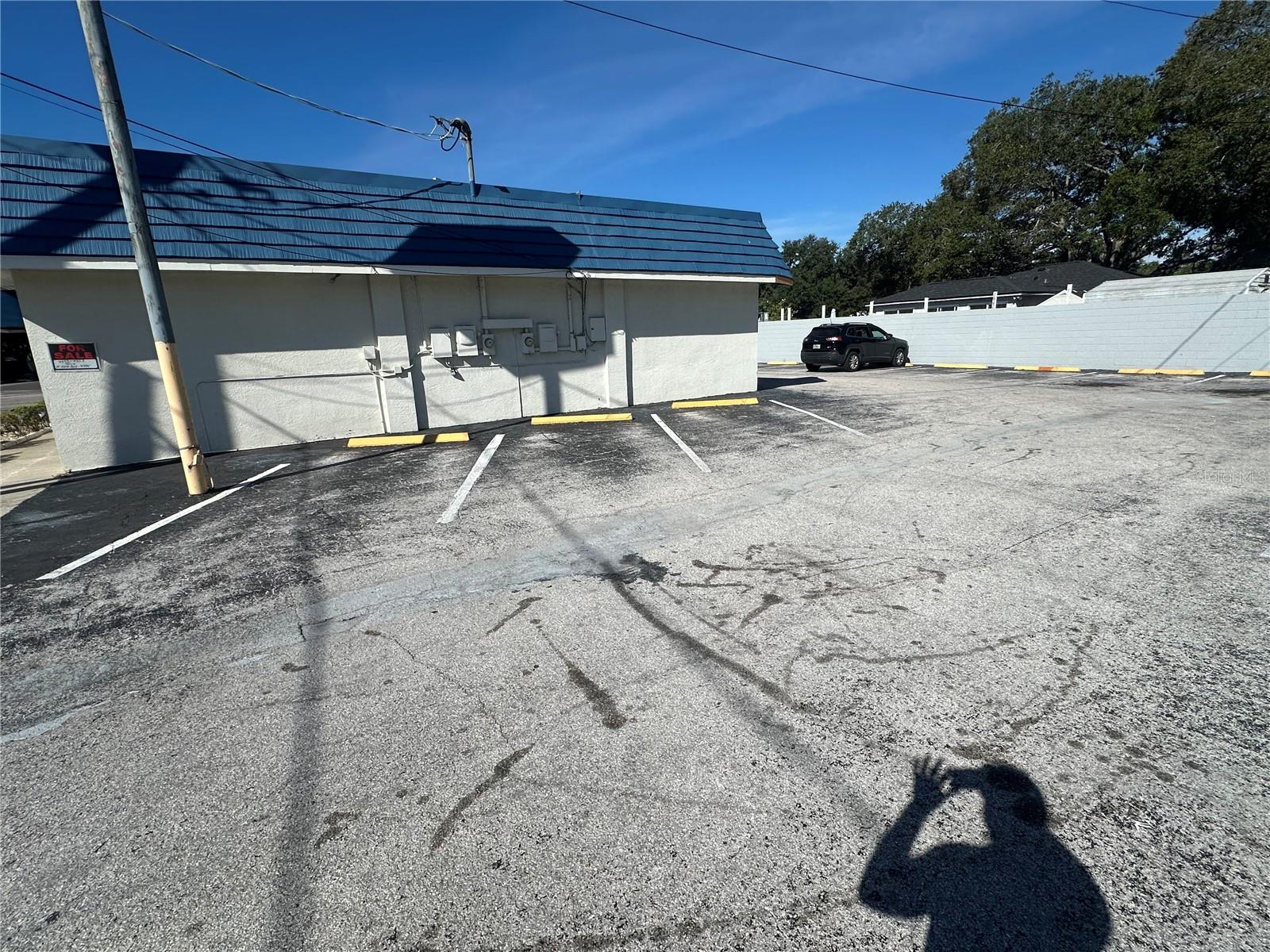 Image 2 of 10 For 4333 & 4323 Bay To Bay Boulevard