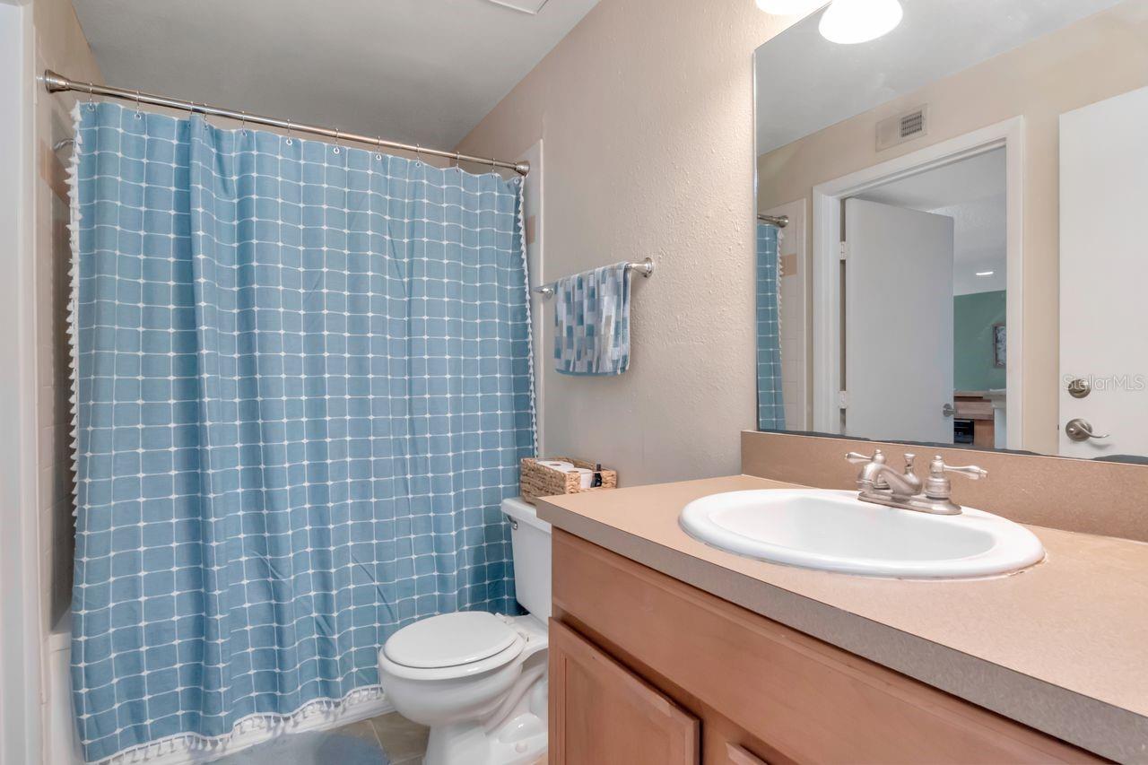 Image 16 of 37 For 115 112th Avenue Ne 602