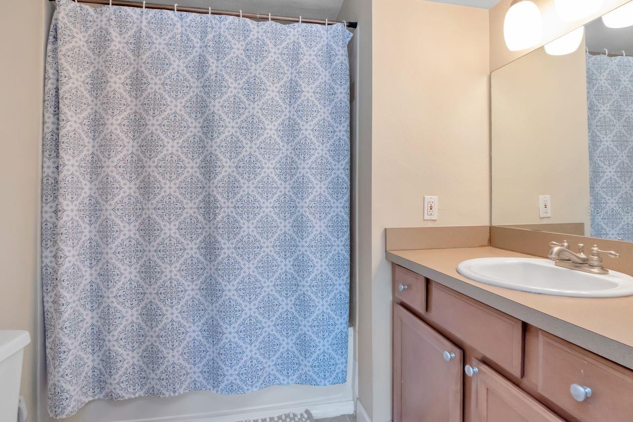 Image 18 of 37 For 115 112th Avenue Ne 602