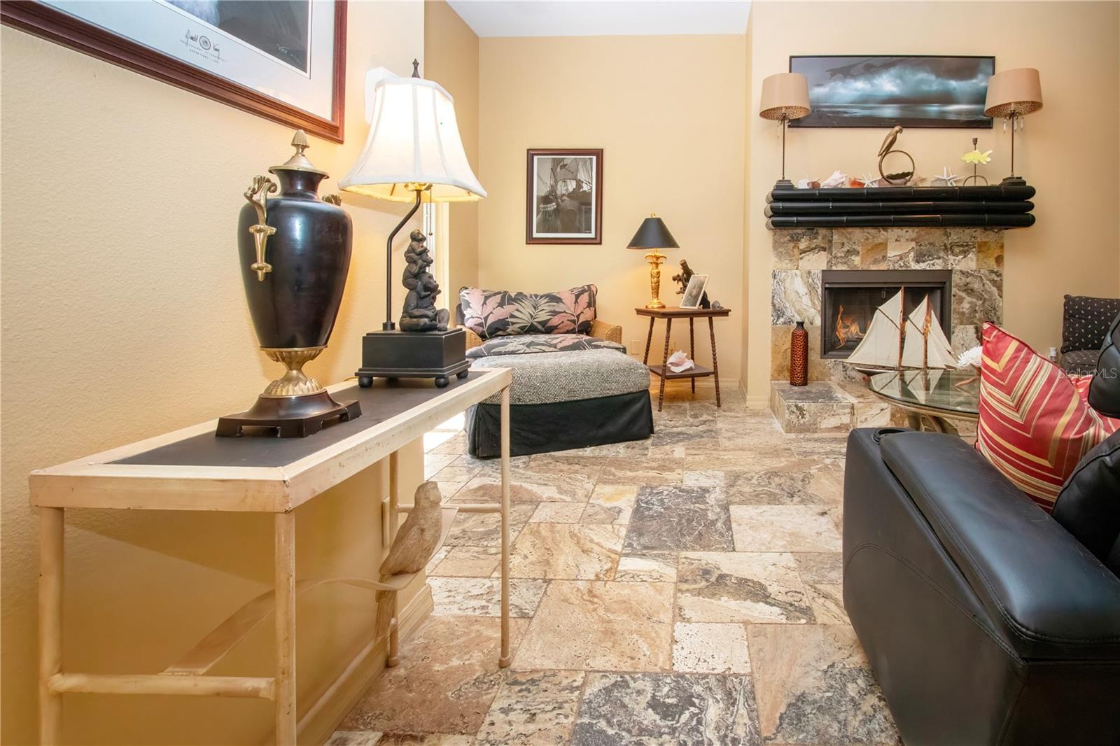 Image 18 of 74 For 403 Indian Meadow Court