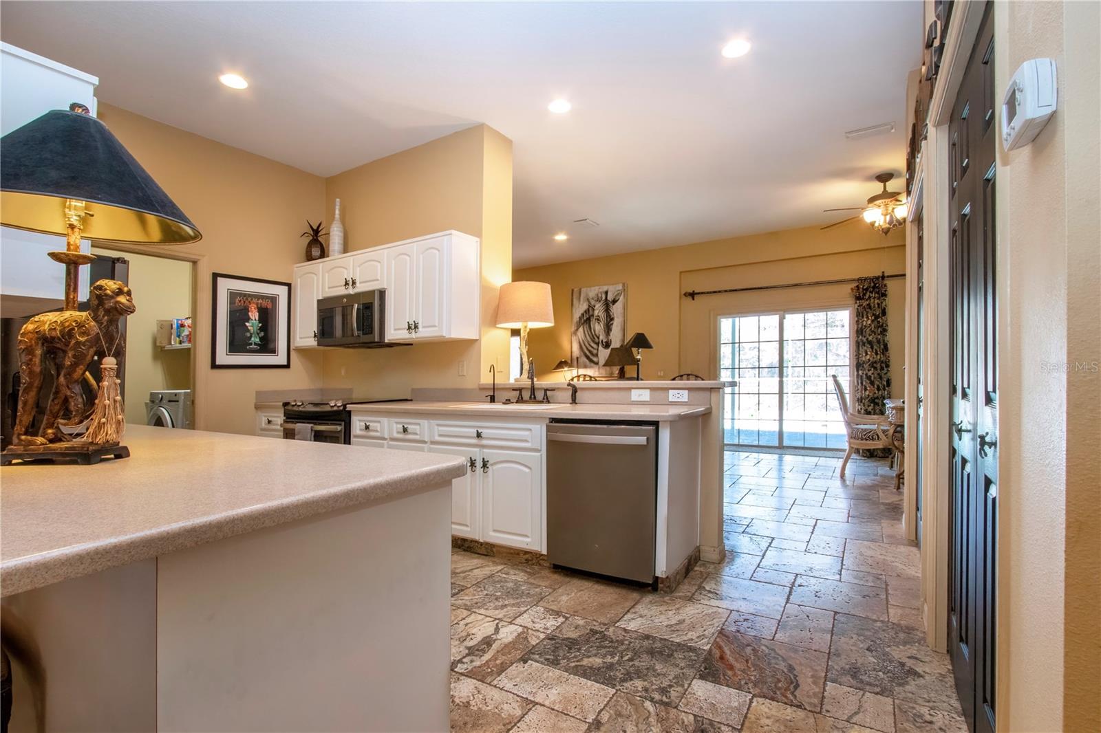 Image 22 of 74 For 403 Indian Meadow Court