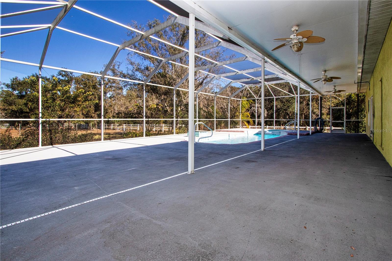 Image 39 of 74 For 403 Indian Meadow Court