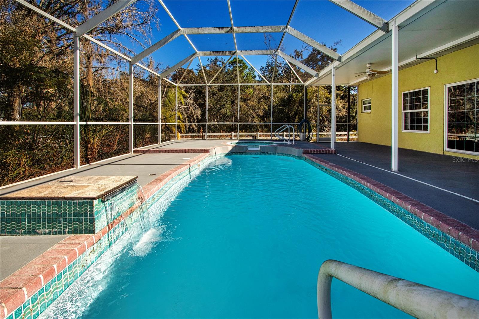 Image 41 of 74 For 403 Indian Meadow Court