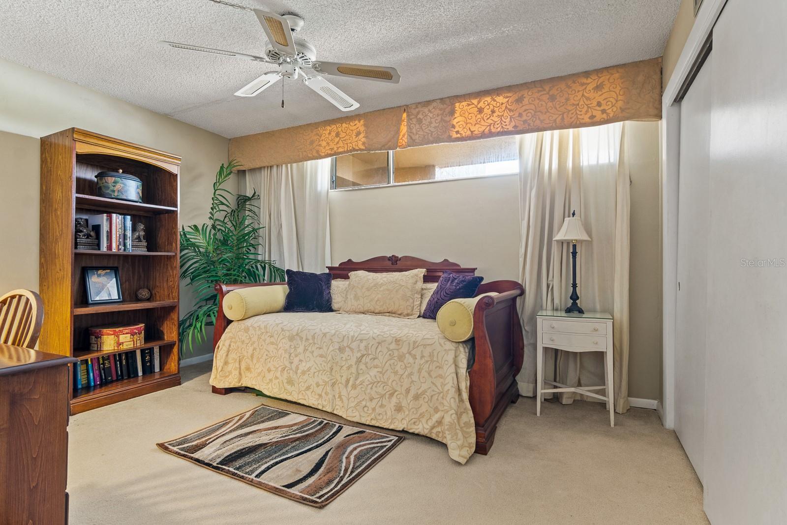 Image 22 of 62 For 2616 Cove Cay Drive 303