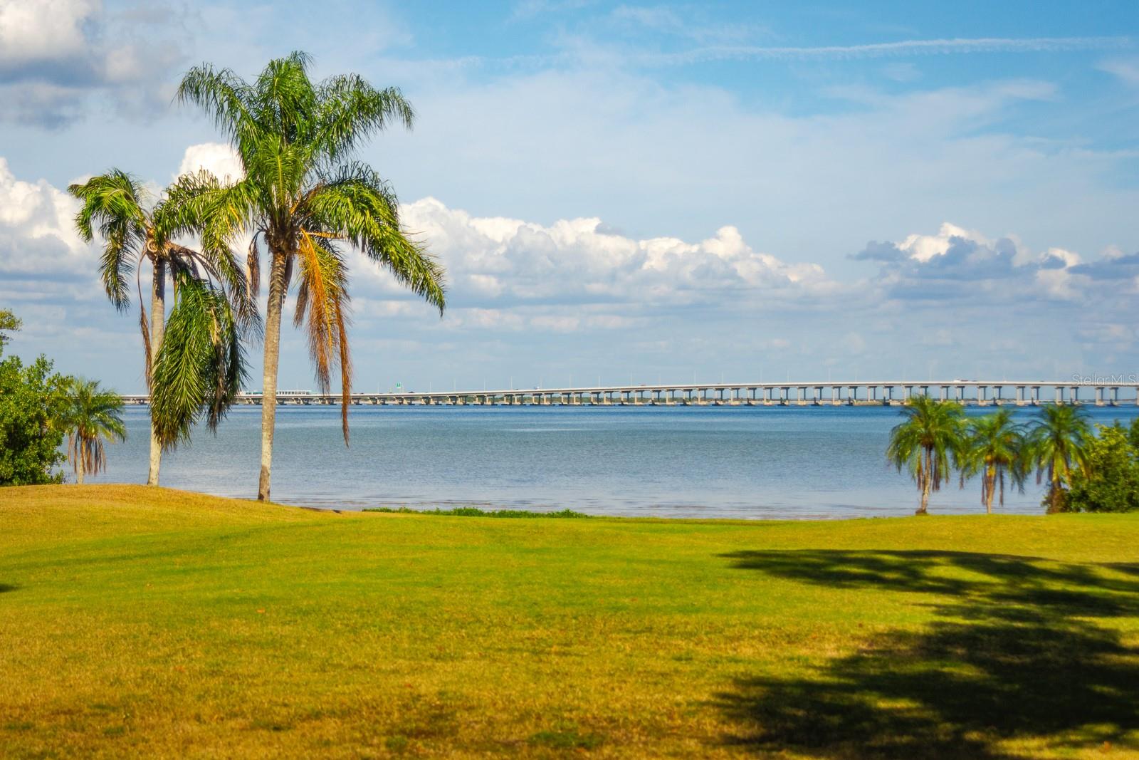 Image 28 of 62 For 2616 Cove Cay Drive 303