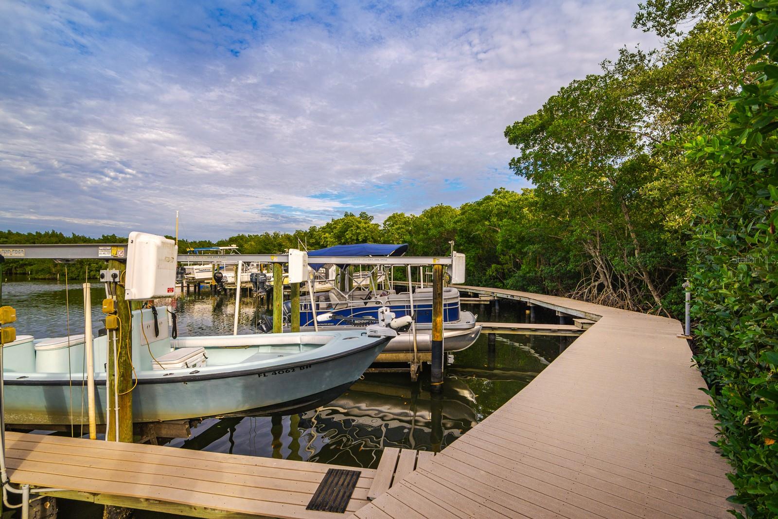 Image 45 of 62 For 2616 Cove Cay Drive 303