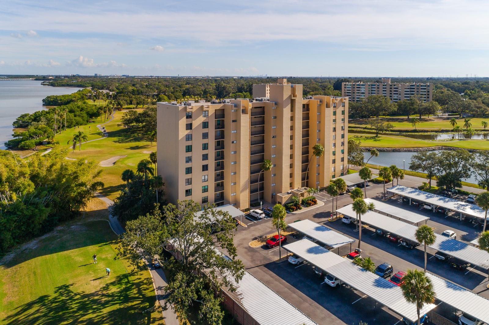 Image 46 of 62 For 2616 Cove Cay Drive 303