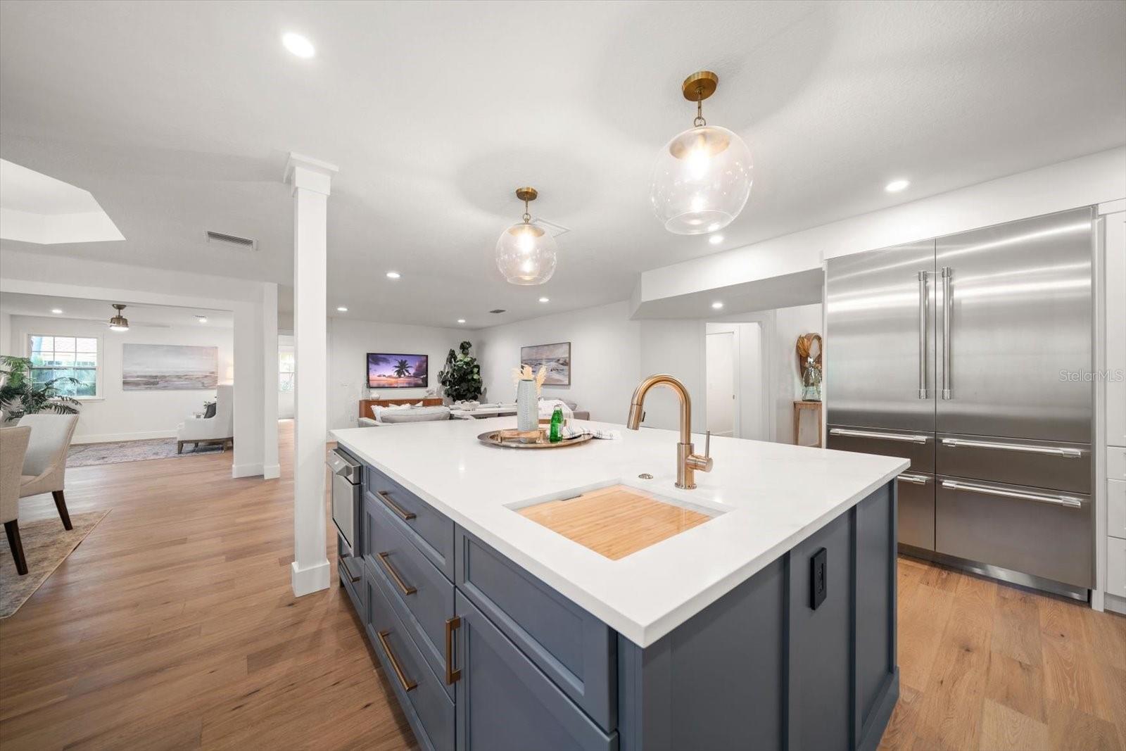 Listing photo id 17 for 101 Ponce De Leon Boulevard