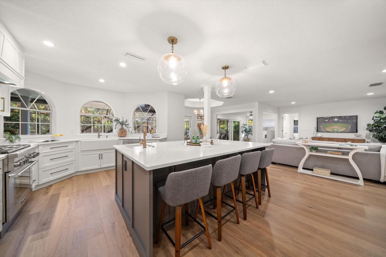 Listing photo id 19 for 101 Ponce De Leon Boulevard