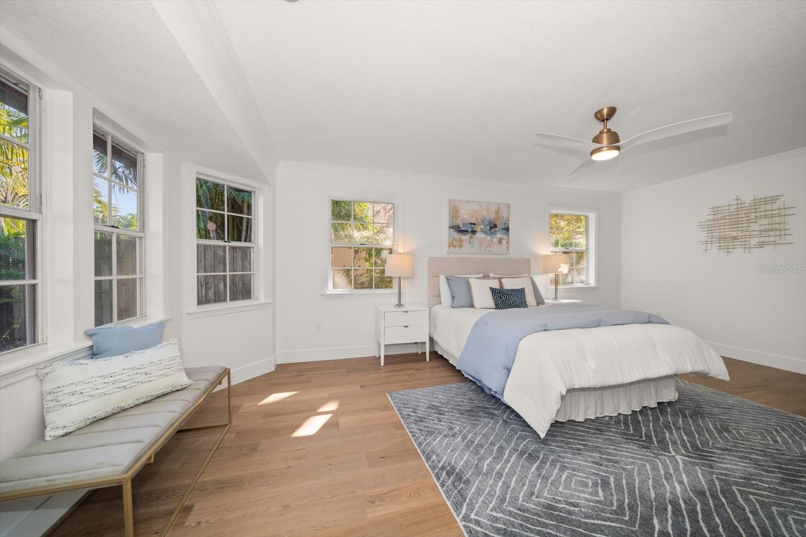 Listing photo id 33 for 101 Ponce De Leon Boulevard