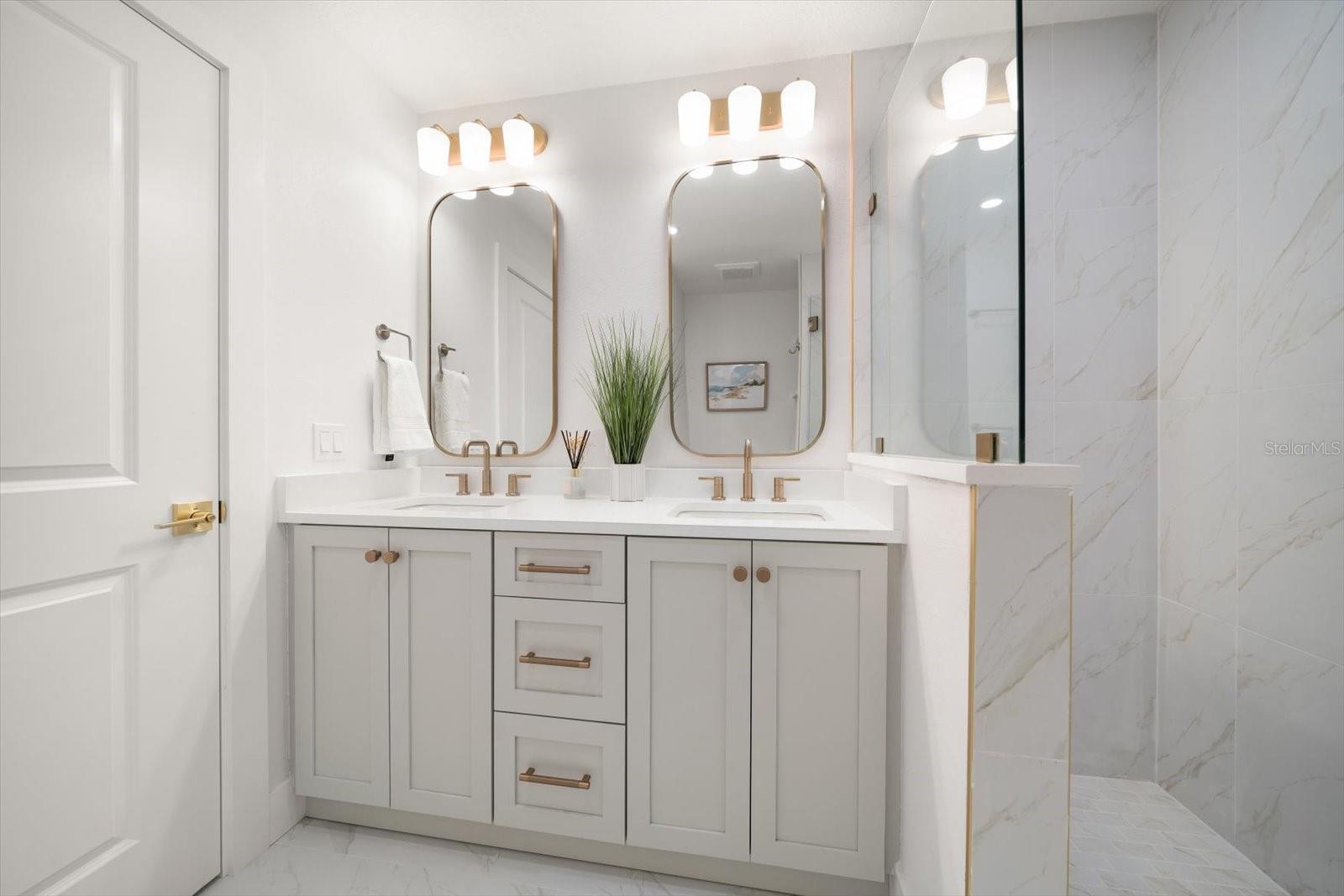 Listing photo id 36 for 101 Ponce De Leon Boulevard