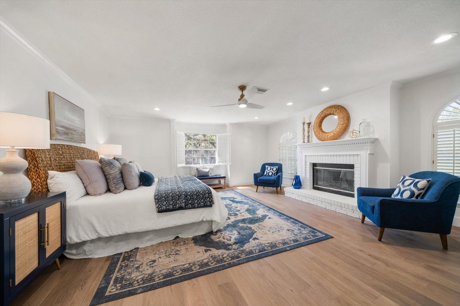 Listing photo id 43 for 101 Ponce De Leon Boulevard