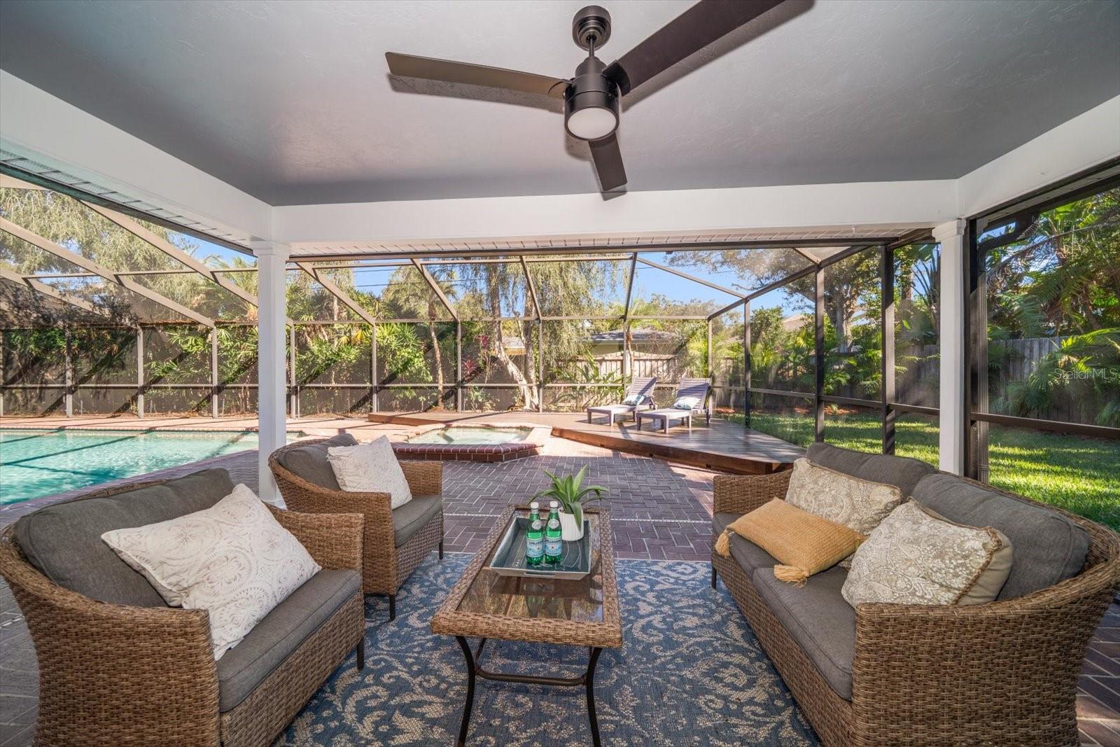 Listing photo id 62 for 101 Ponce De Leon Boulevard