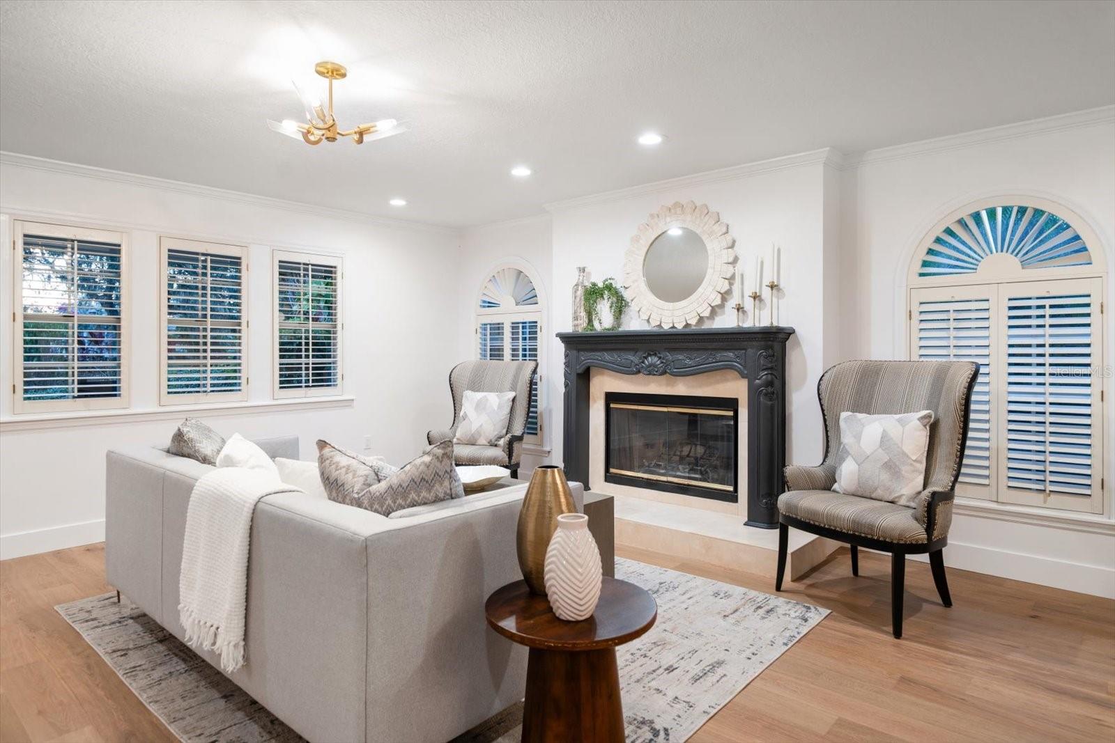 Listing photo id 5 for 101 Ponce De Leon Boulevard