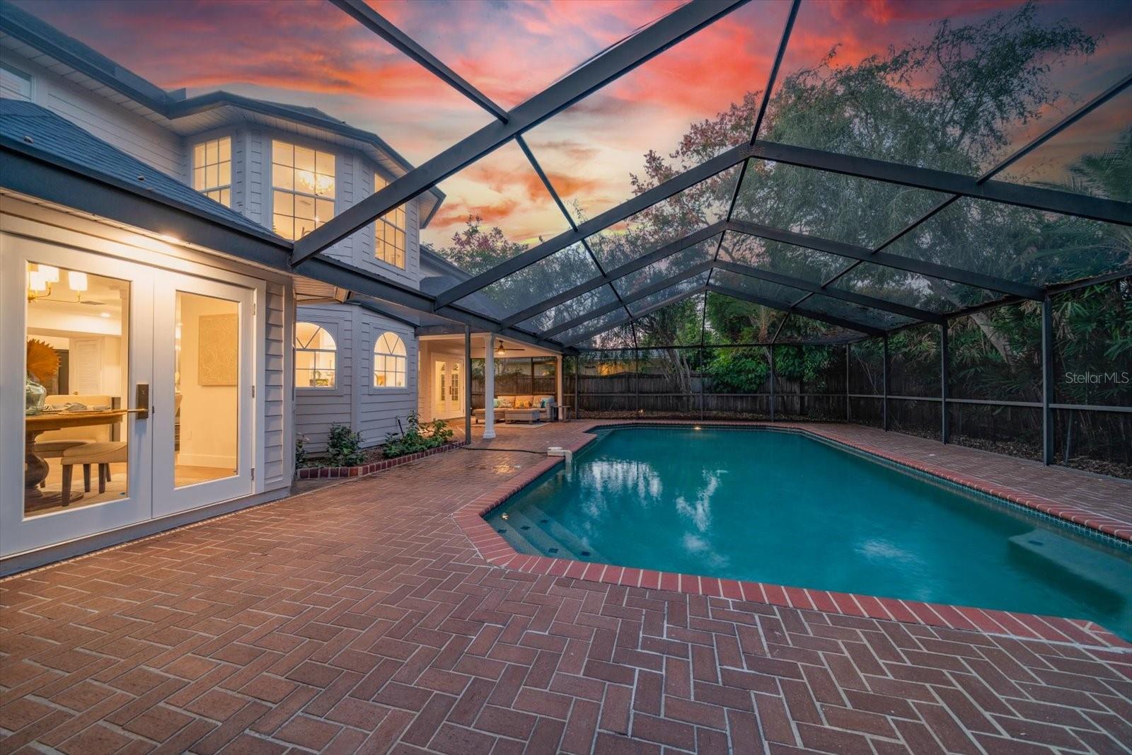 Listing photo id 69 for 101 Ponce De Leon Boulevard