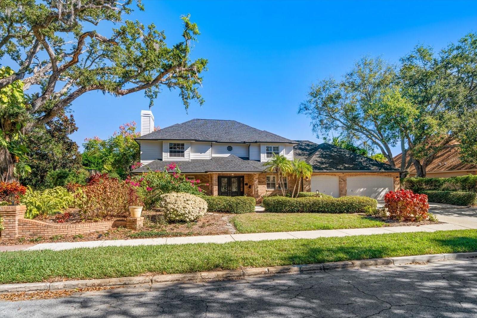 Listing photo id 77 for 101 Ponce De Leon Boulevard