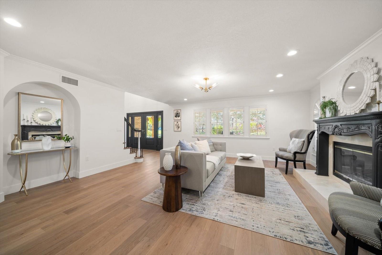 Listing photo id 7 for 101 Ponce De Leon Boulevard