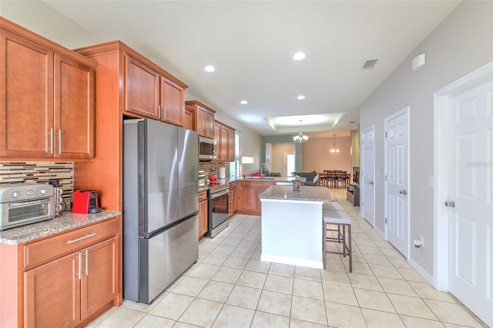 Image 11 of 30 For 6435 Yellow Buckeye Drive