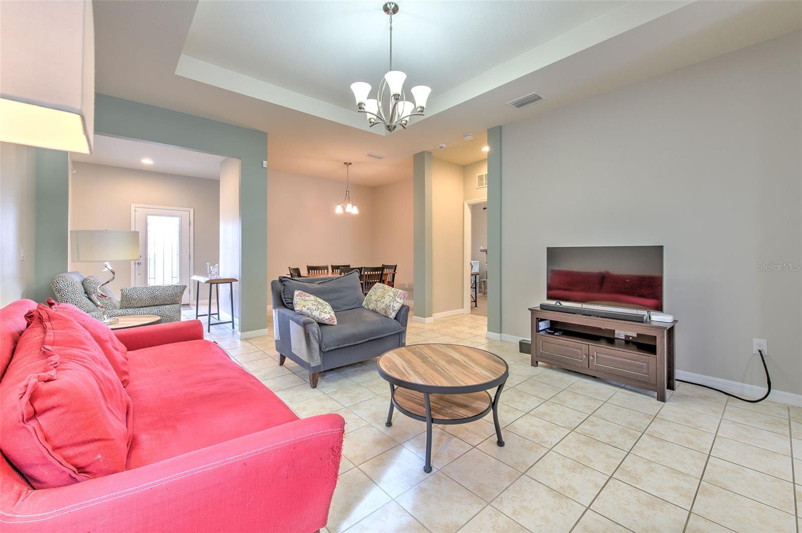 Image 8 of 30 For 6435 Yellow Buckeye Drive