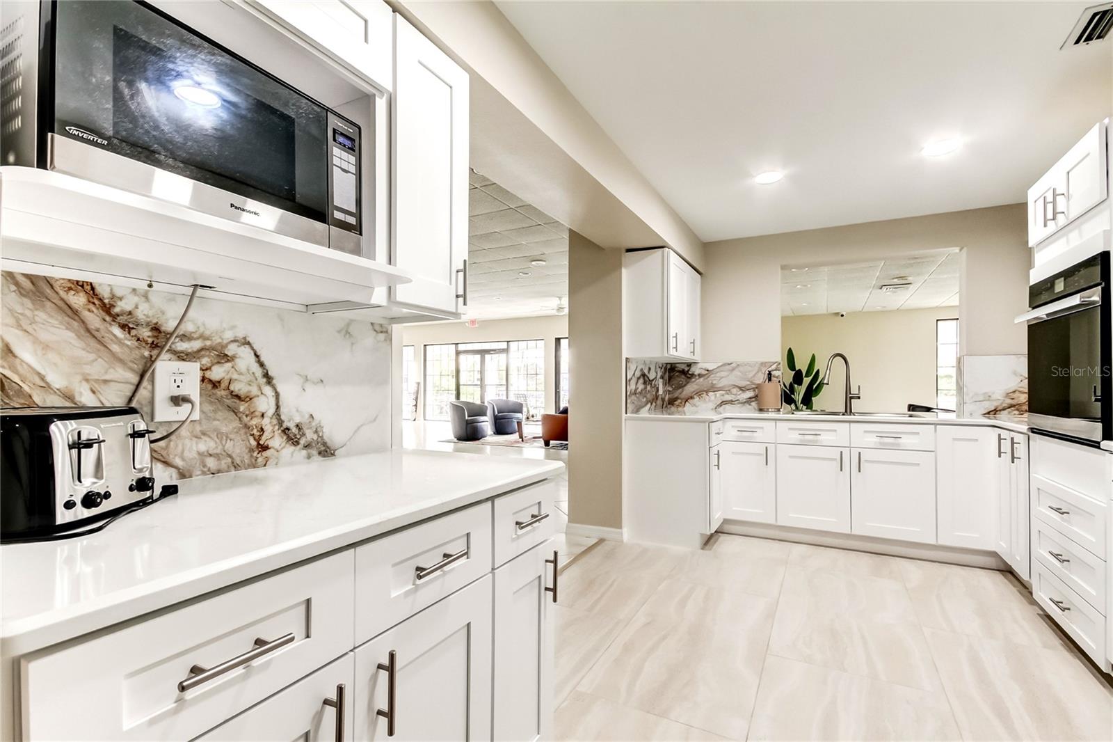 Image 26 of 40 For 2333 Feather Sound Drive B503