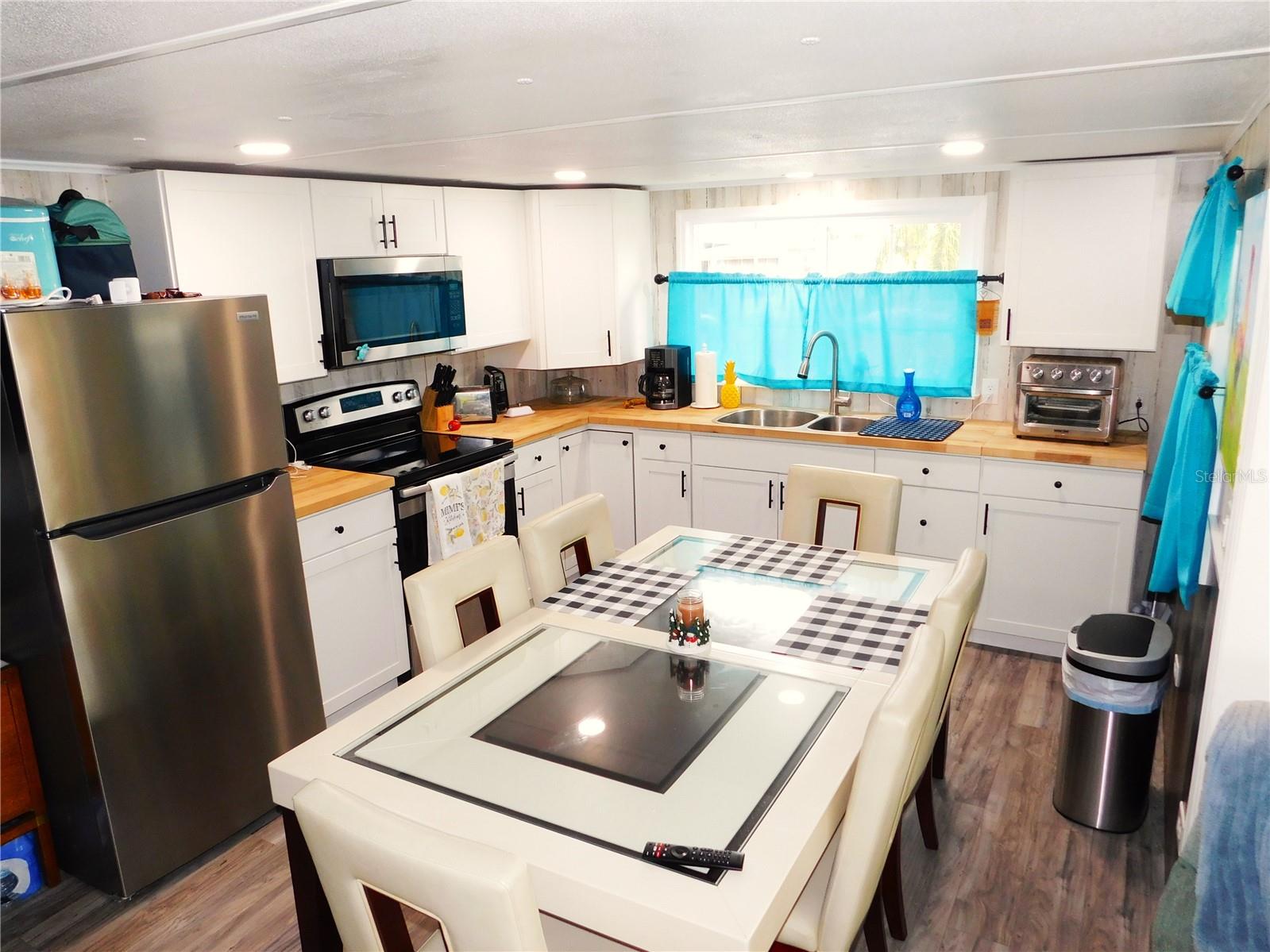 Image 7 of 74 For 37320 8th Avenue