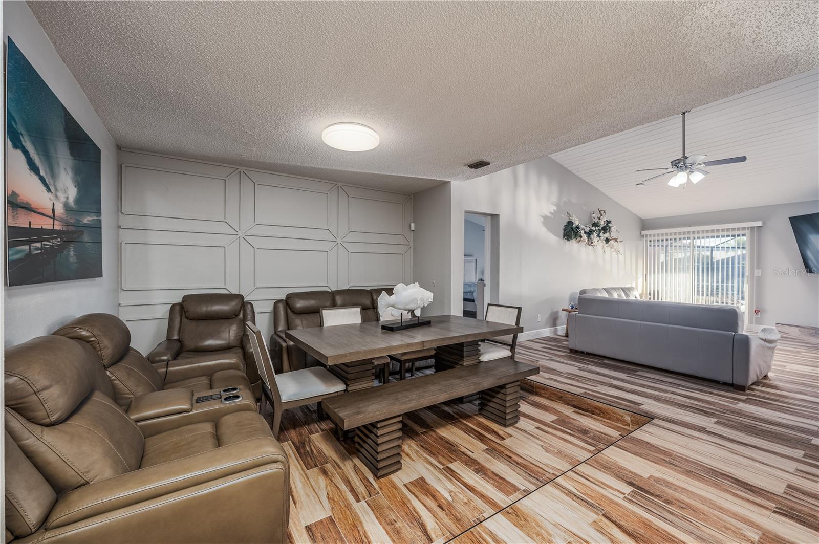 Image 12 of 36 For 930 Symphony Isles Boulevard