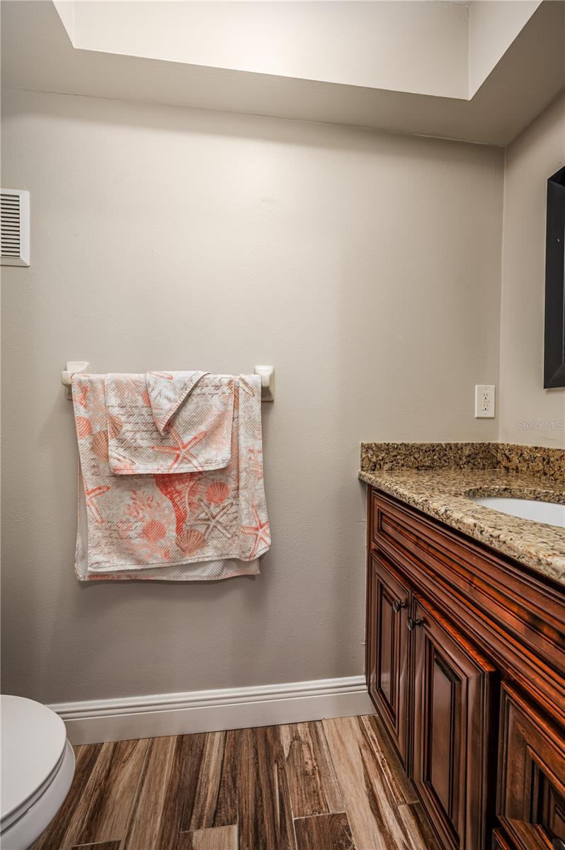 Image 26 of 36 For 930 Symphony Isles Boulevard