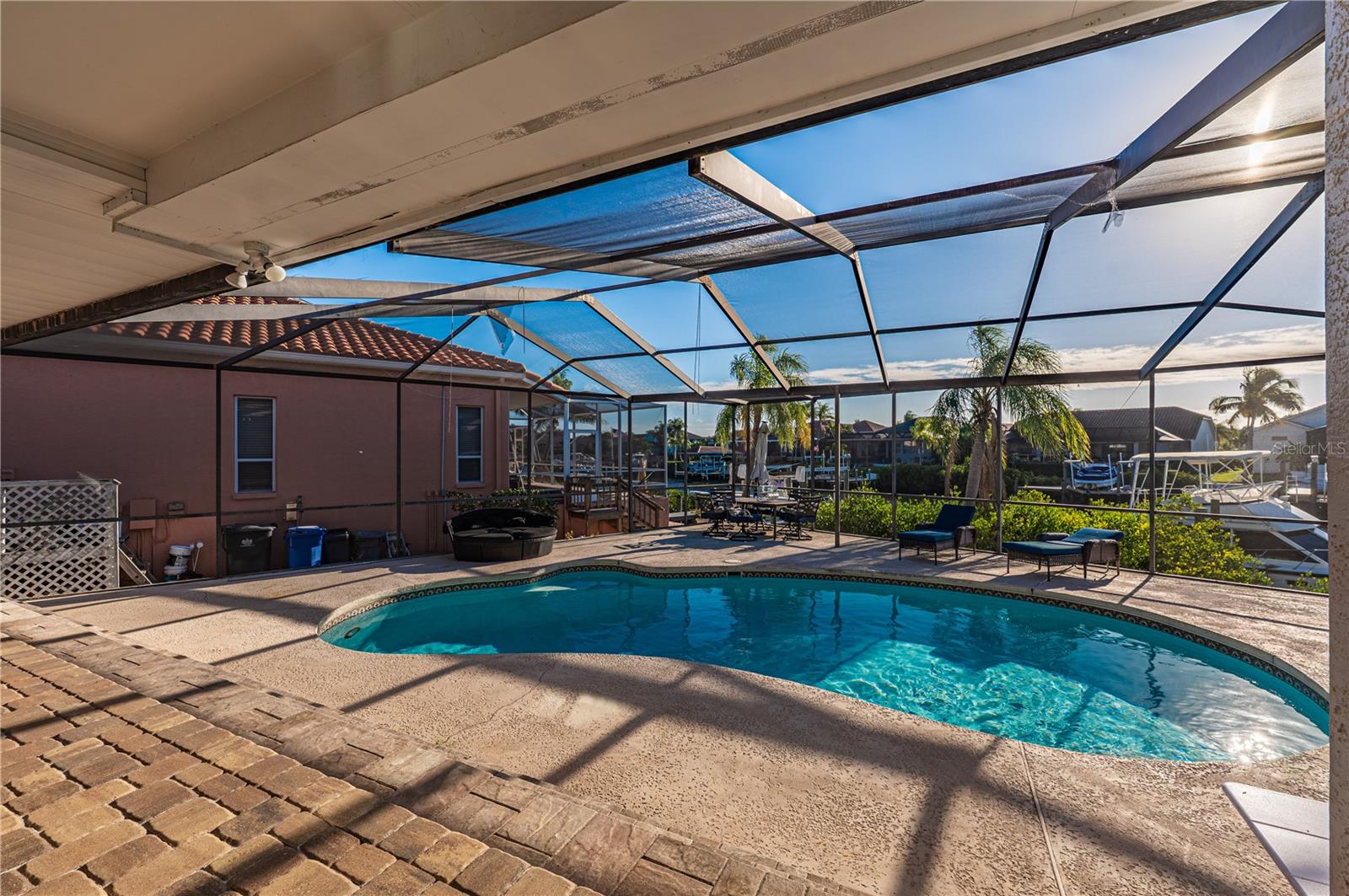 Image 35 of 36 For 930 Symphony Isles Boulevard