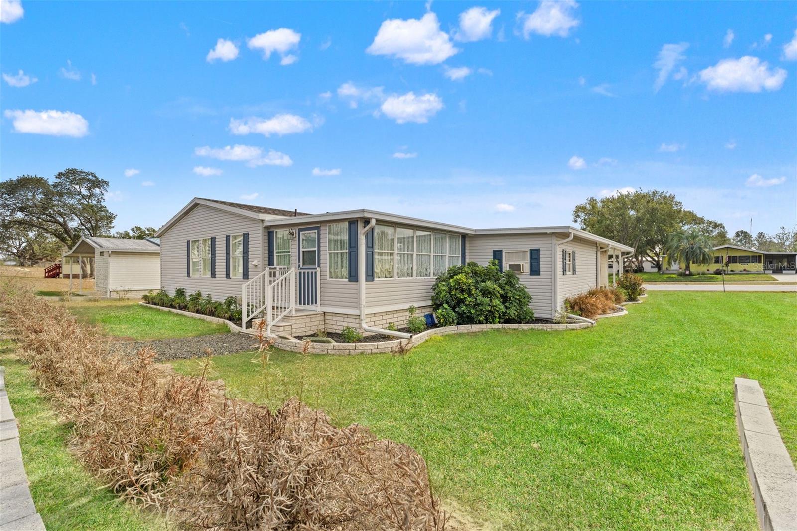 Image 45 of 55 For 15922 Brookridge Boulevard