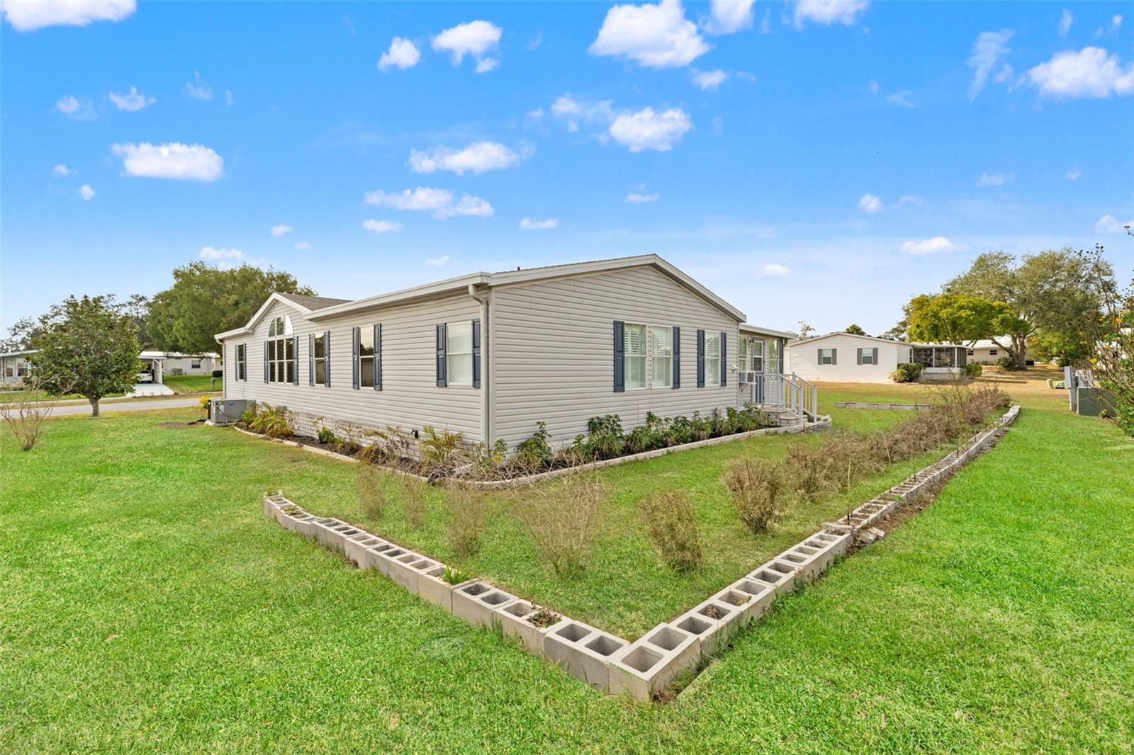 Image 46 of 55 For 15922 Brookridge Boulevard