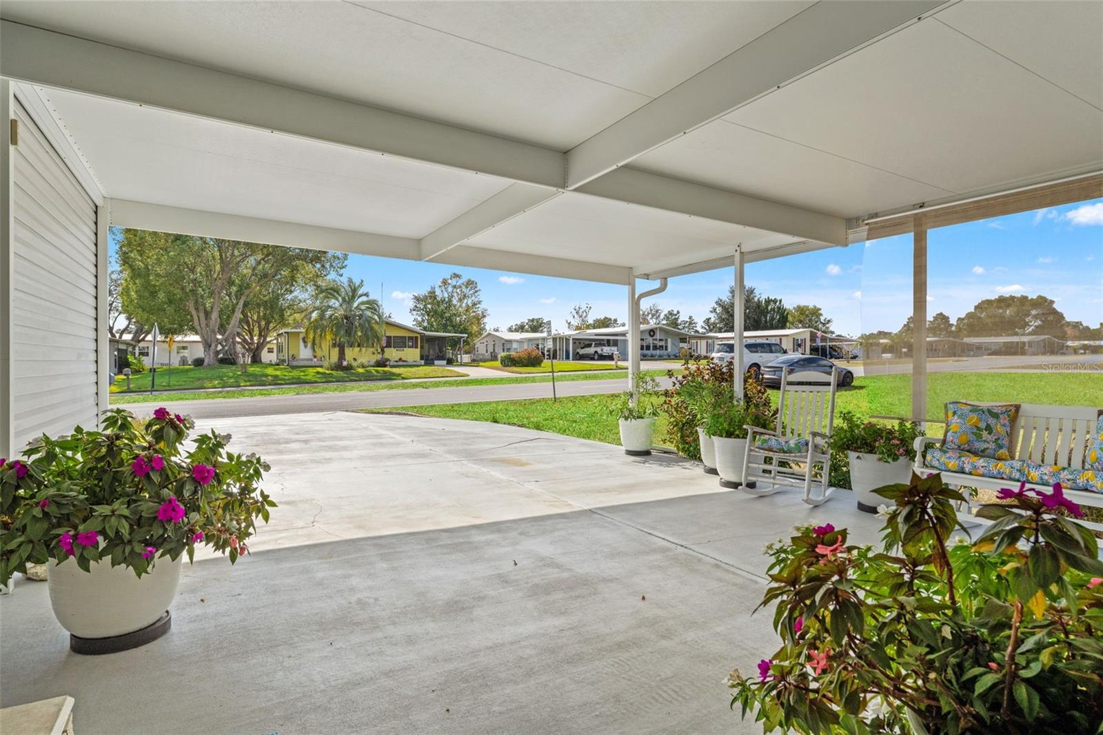 Image 6 of 55 For 15922 Brookridge Boulevard