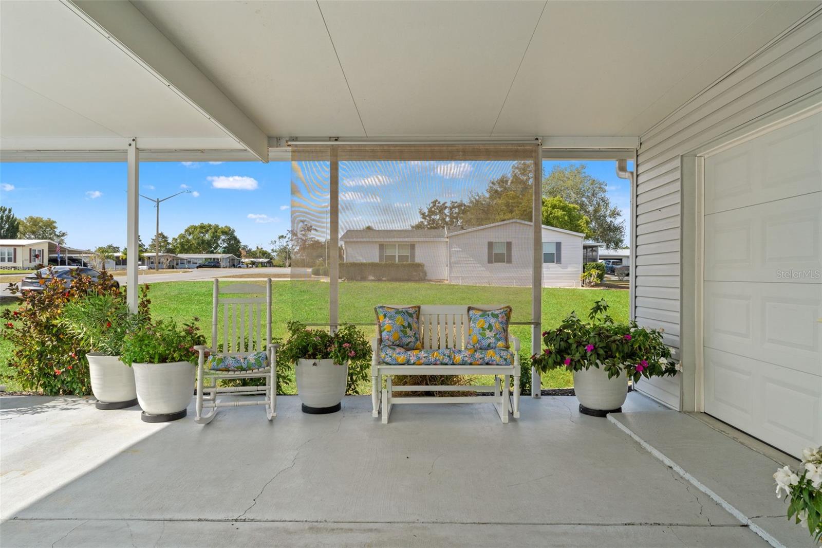 Image 7 of 55 For 15922 Brookridge Boulevard