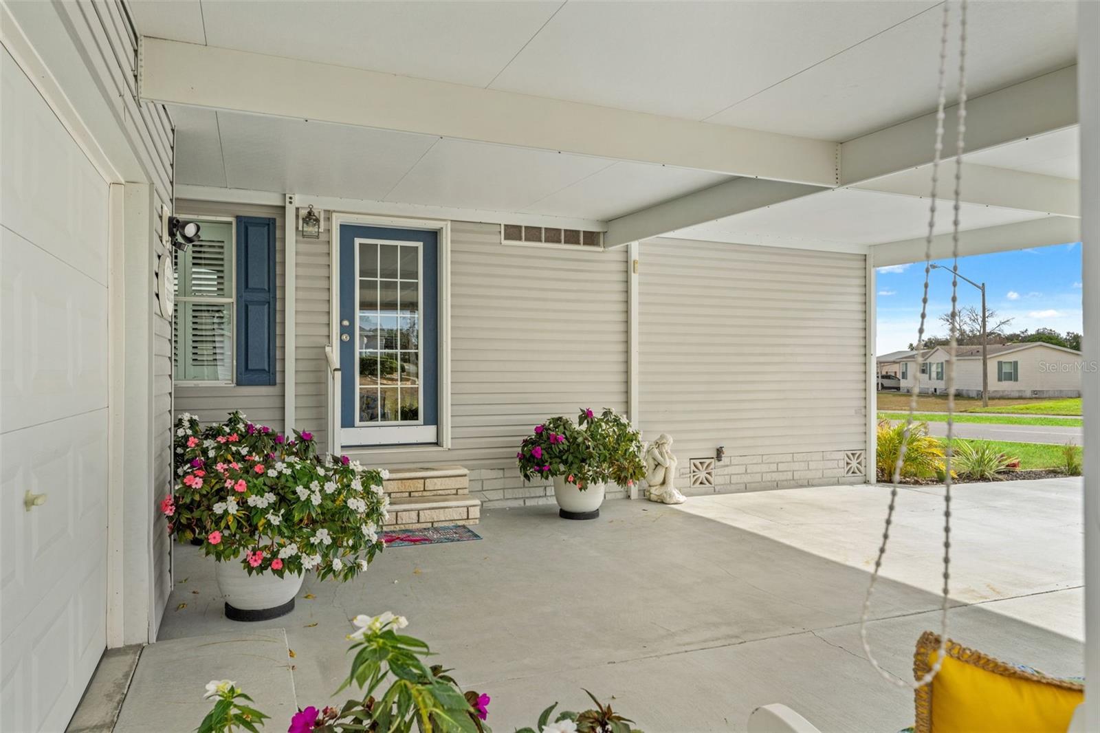 Image 9 of 55 For 15922 Brookridge Boulevard