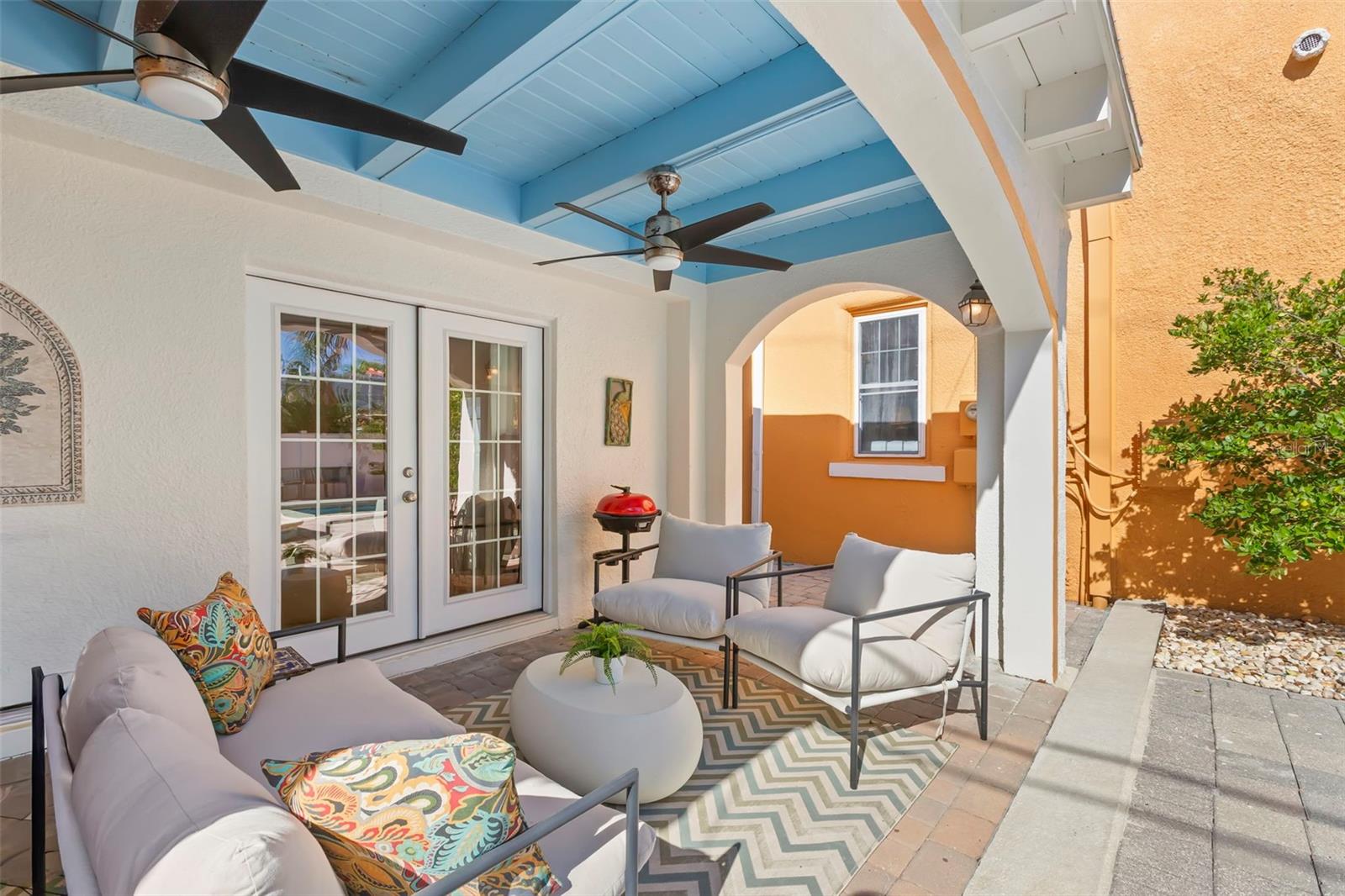 Image 47 of 73 For 426 20th Avenue Ne