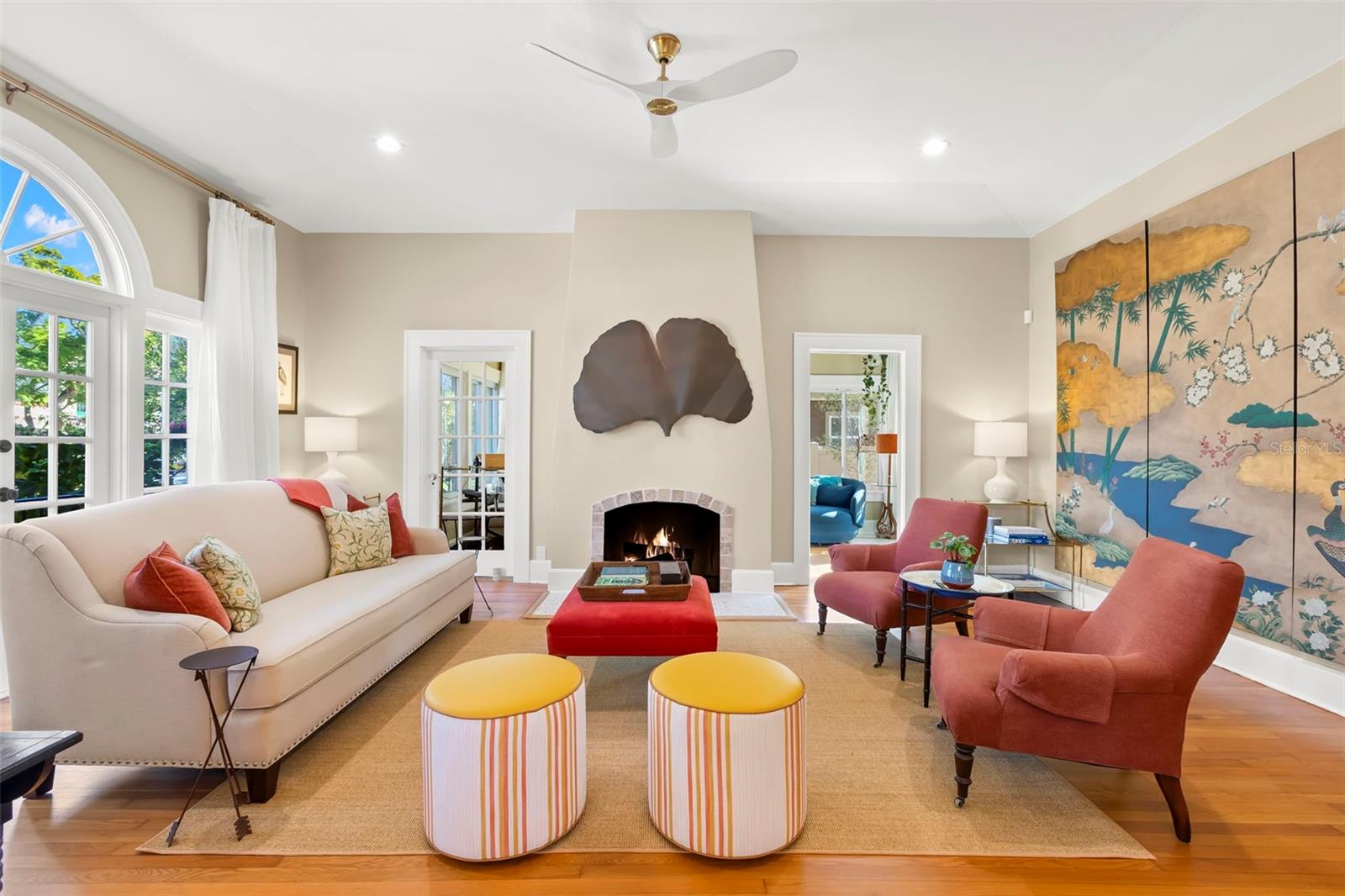 Image 5 of 73 For 426 20th Avenue Ne