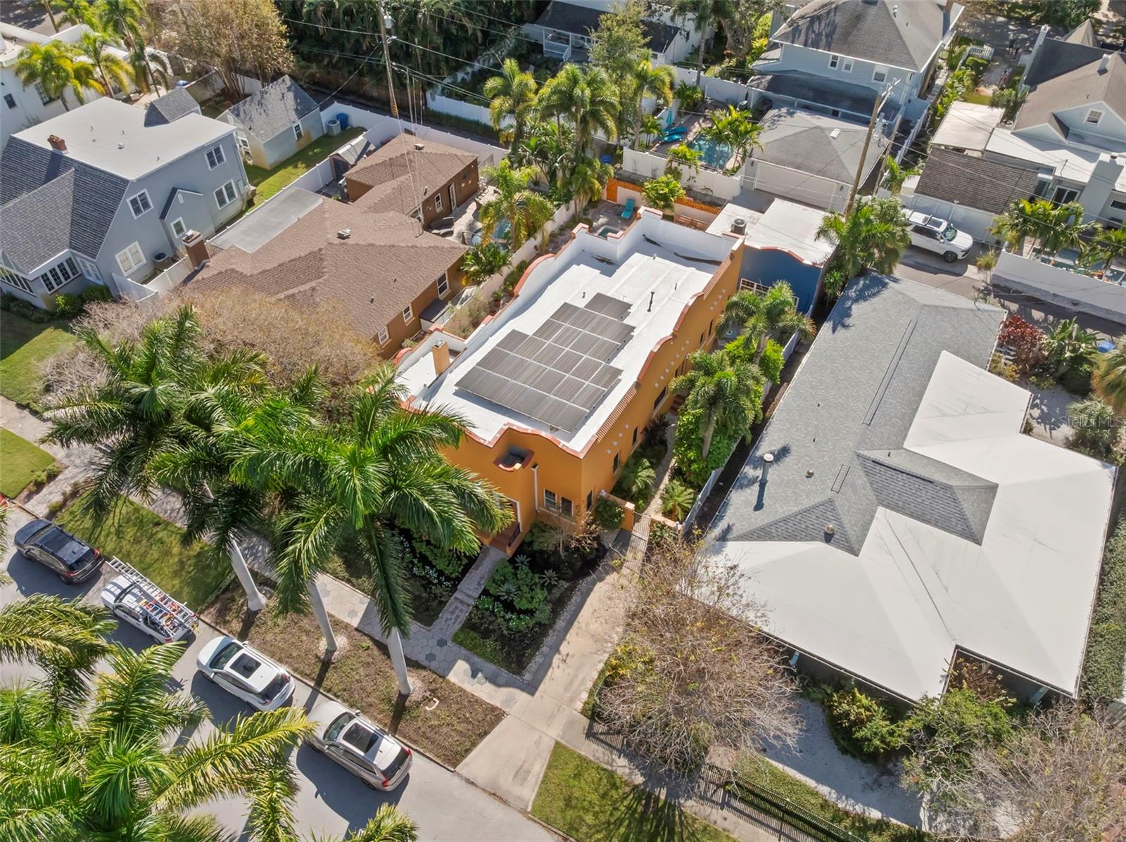 Image 59 of 73 For 426 20th Avenue Ne