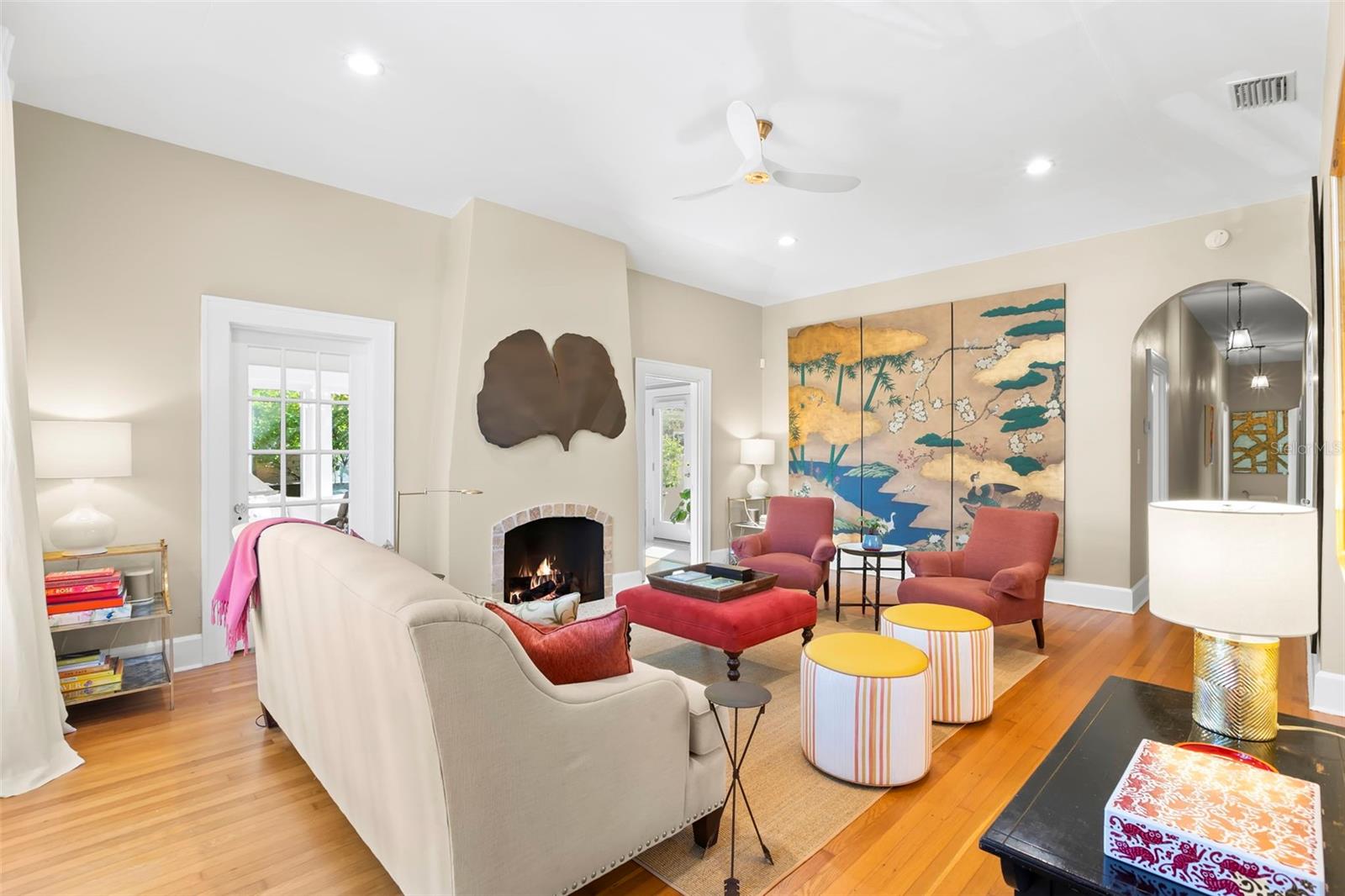 Image 6 of 73 For 426 20th Avenue Ne