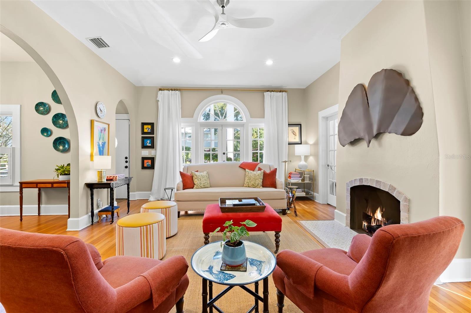 Image 7 of 73 For 426 20th Avenue Ne