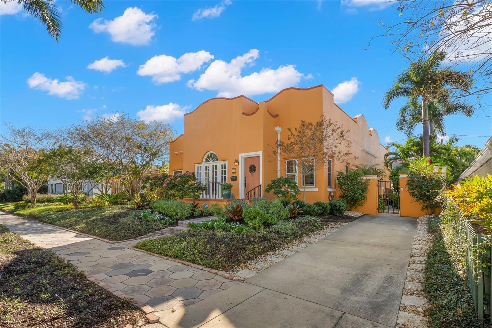 Image 71 of 73 For 426 20th Avenue Ne