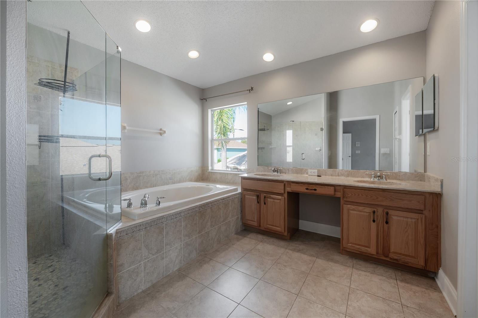 Image 23 of 54 For 2012 Fern Ridge Court