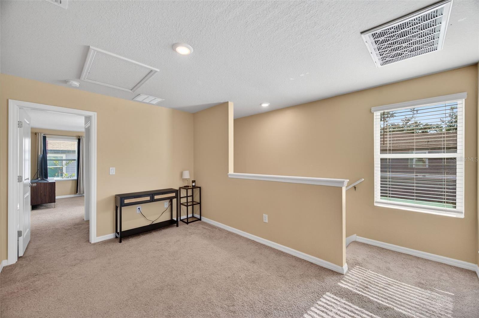 Image 10 of 27 For 2761 Emory Sound Place