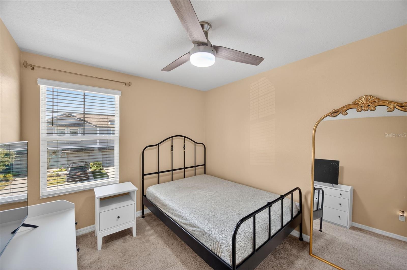 Image 19 of 27 For 2761 Emory Sound Place