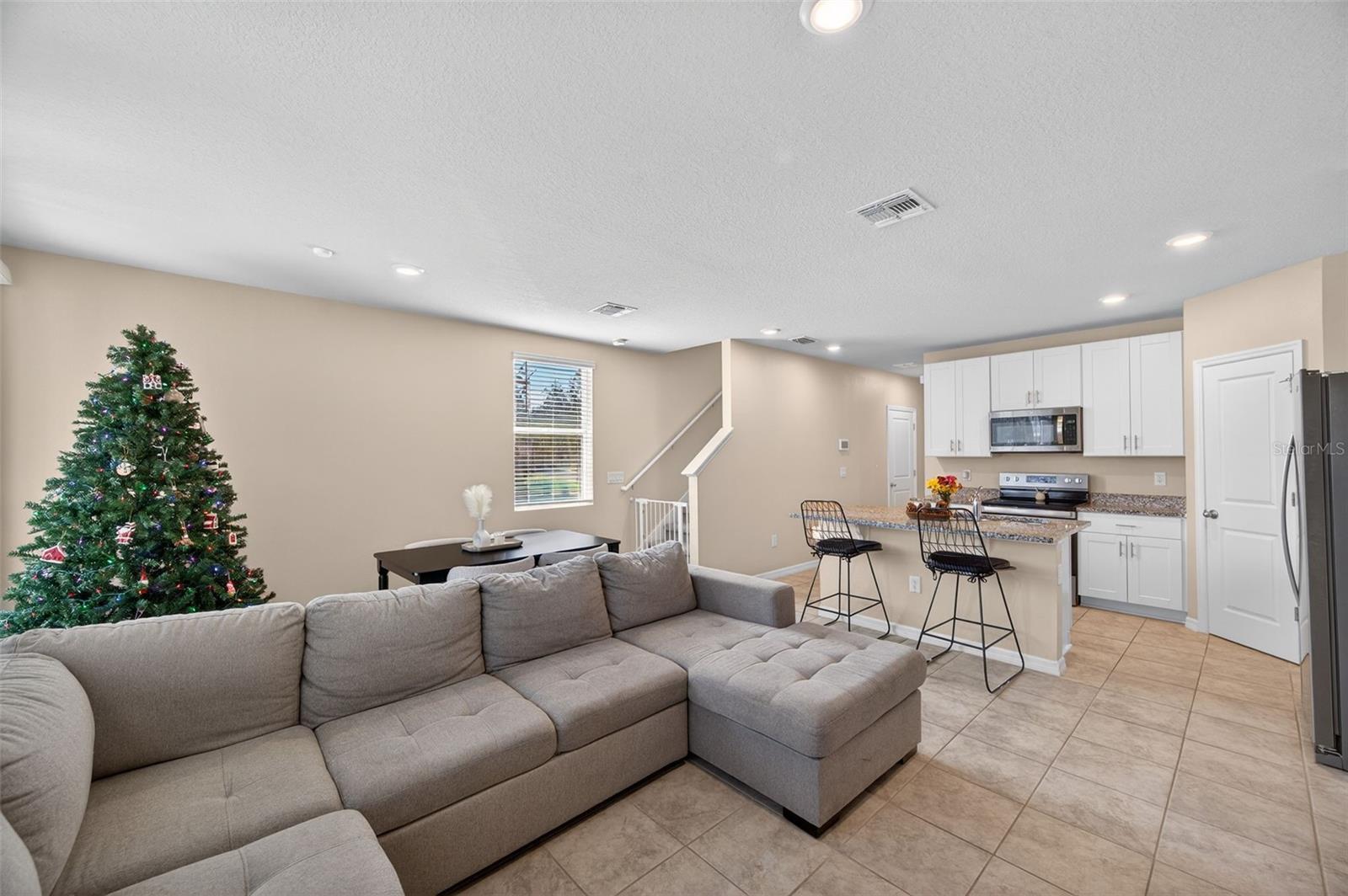 Image 7 of 27 For 2761 Emory Sound Place