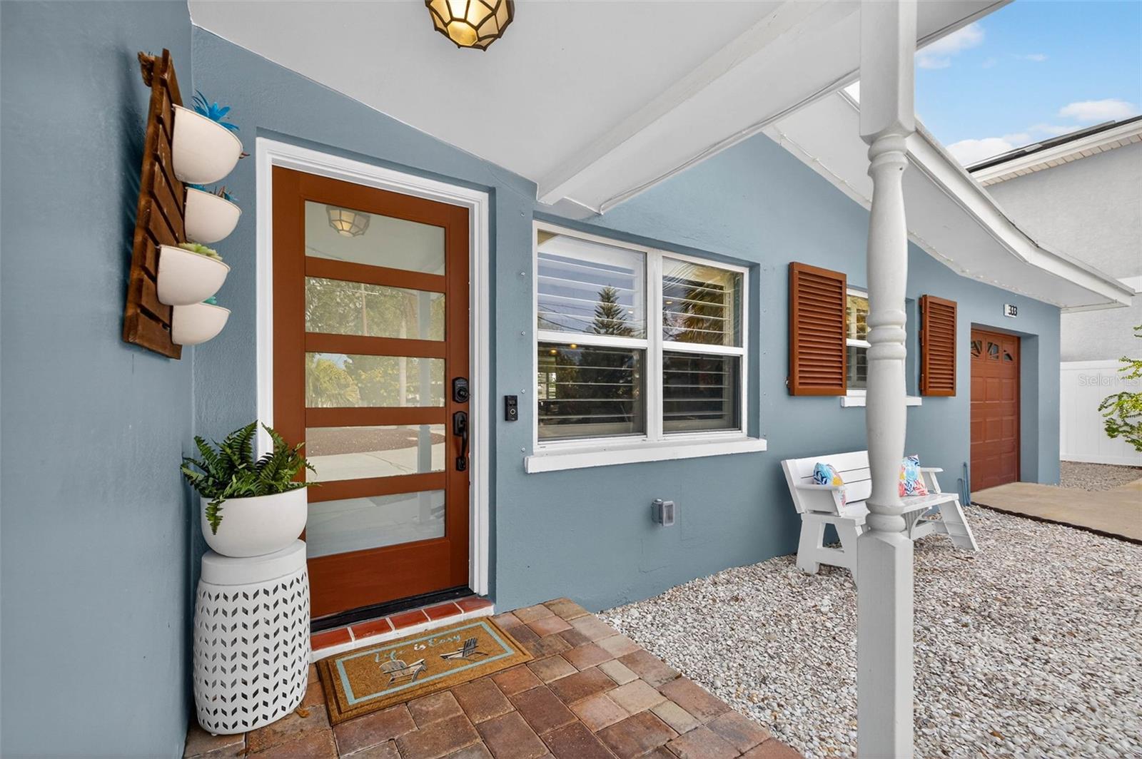 Image 11 of 51 For 333 La Hacienda Drive