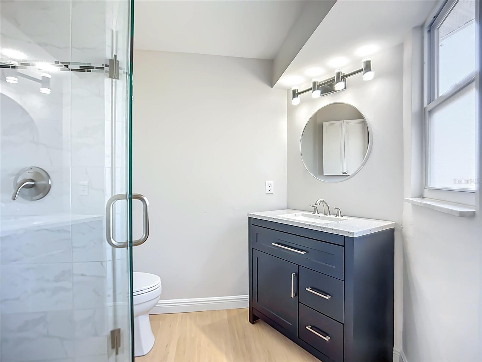 Listing photo id 19 for 607 Emerald Lane